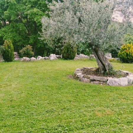 Residence San Martino Appartamento Mini Busso Bagian luar foto